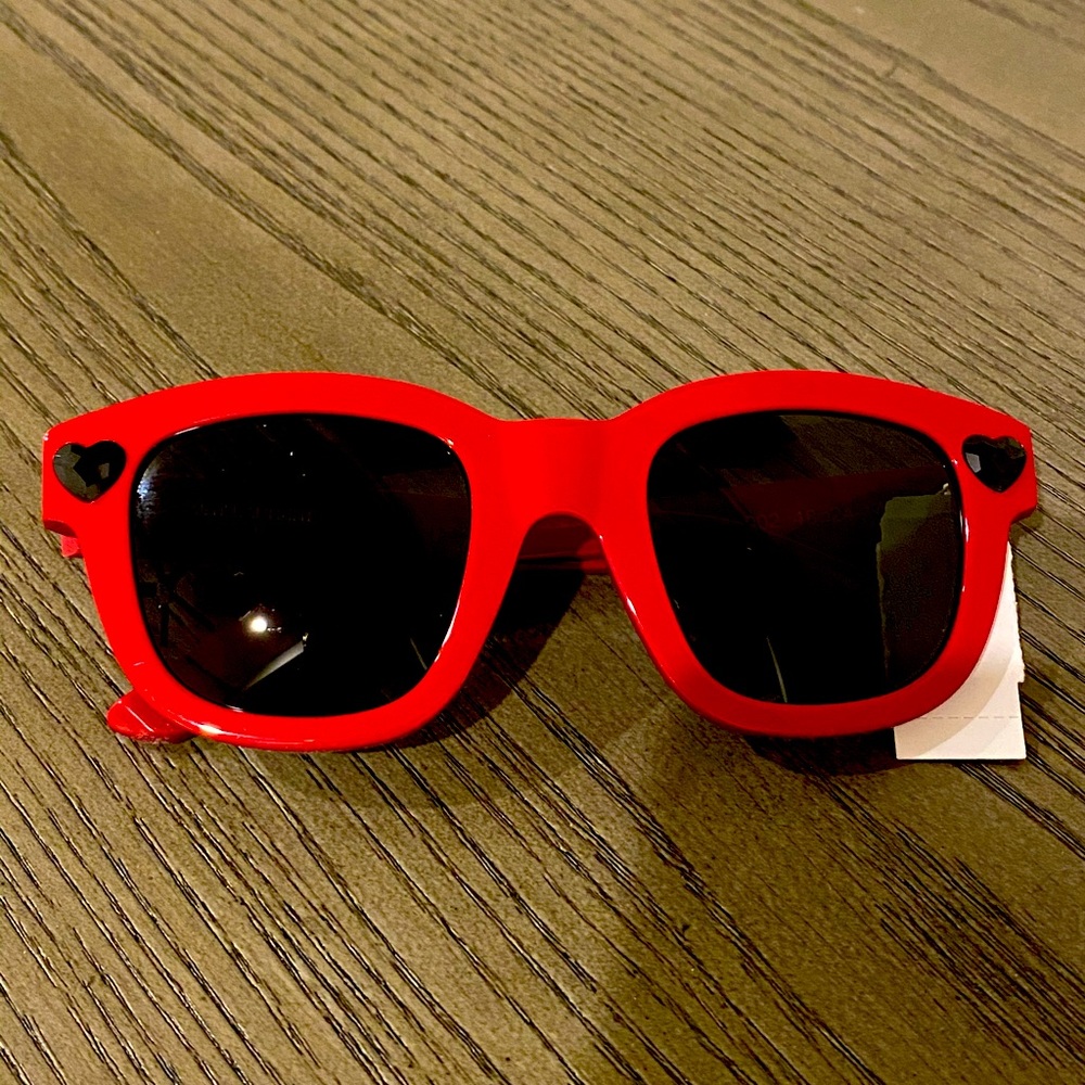 YSL sunnies 😎
